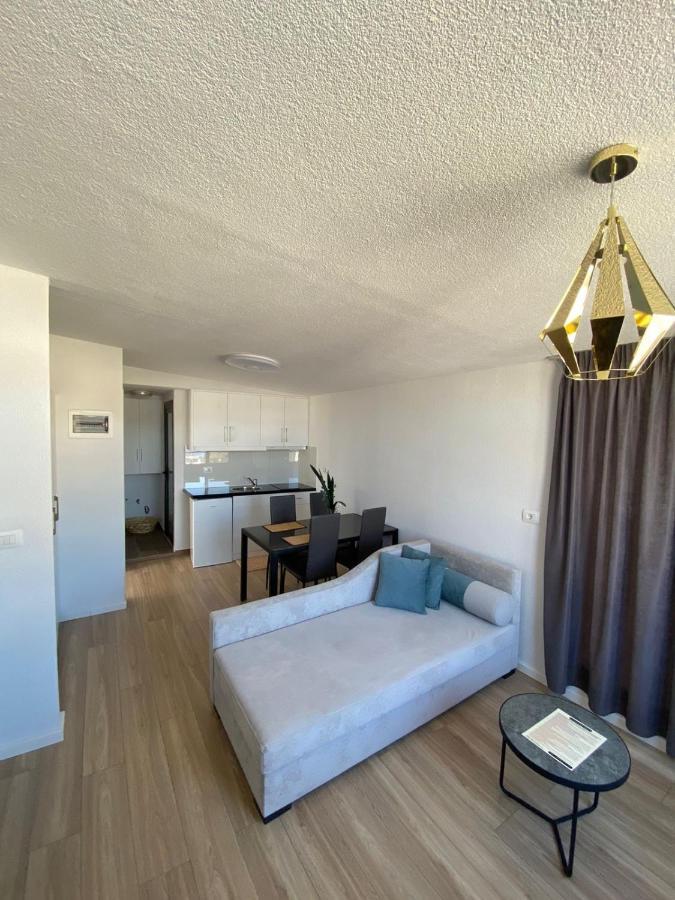 City Glow Apartments Саранда Экстерьер фото